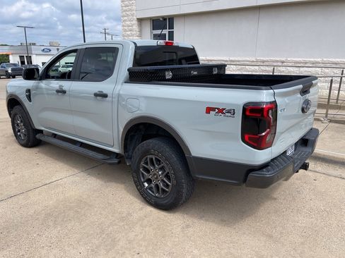Used 2024 Ford Ranger XLT w/ FX4 Off-Road Package AWD/4WD image 4