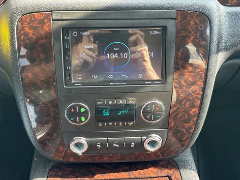 Used 2013 GMC Sierra 1500 Denali AWD/4WD image 44
