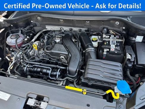 Used 2023 Volkswagen Taos SE w/ Panoramic Sunroof Package AWD/4WD image 30