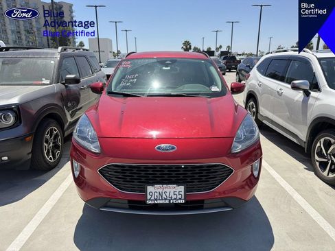 Used 2022 Ford Escape SEL w/ Technology Package FWD image 17