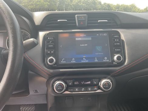 Used 2025 Nissan Versa SR w/ Trunk Package FWD image 33