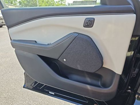 Used 2022 Ford Mustang Mach-E Premium RWD image 30