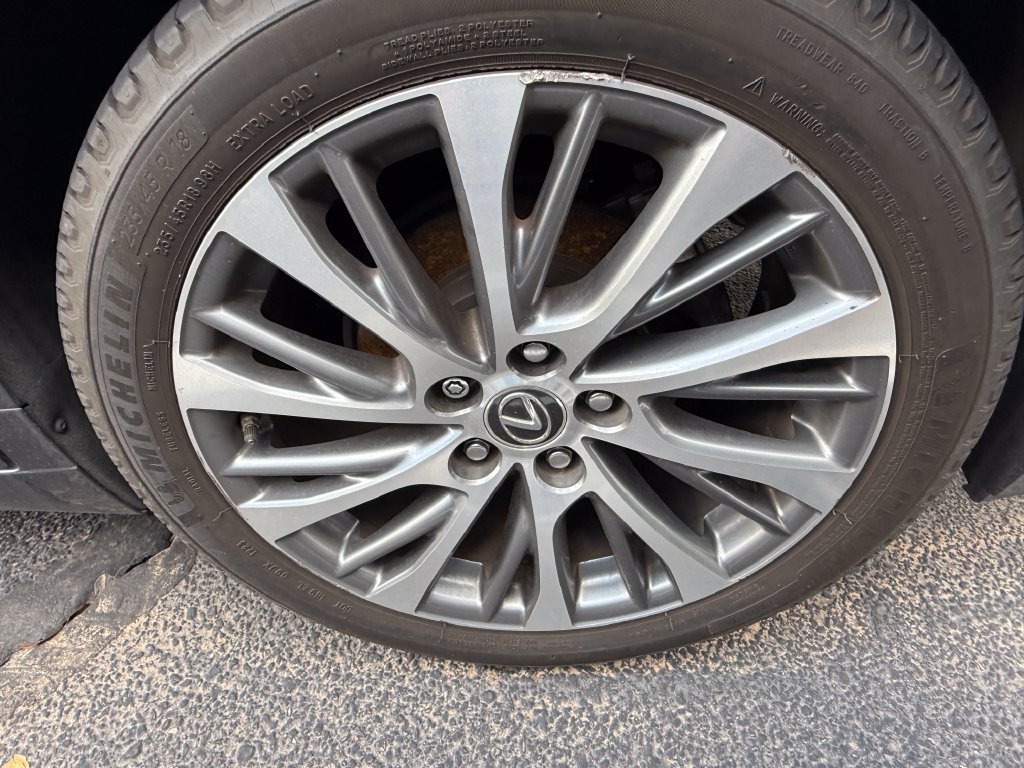 Used 2019 Lexus ES 350 w/ Premium Package FWD image 17