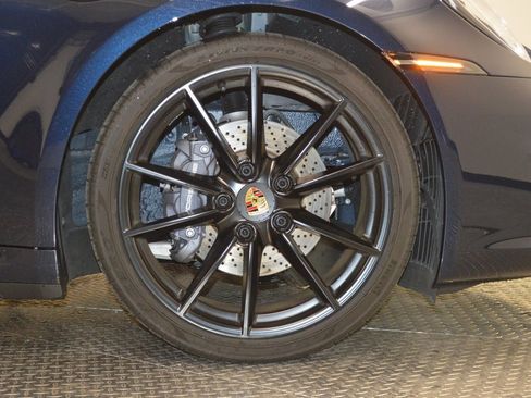 Certified 2021 Porsche 911 Carrera image 16