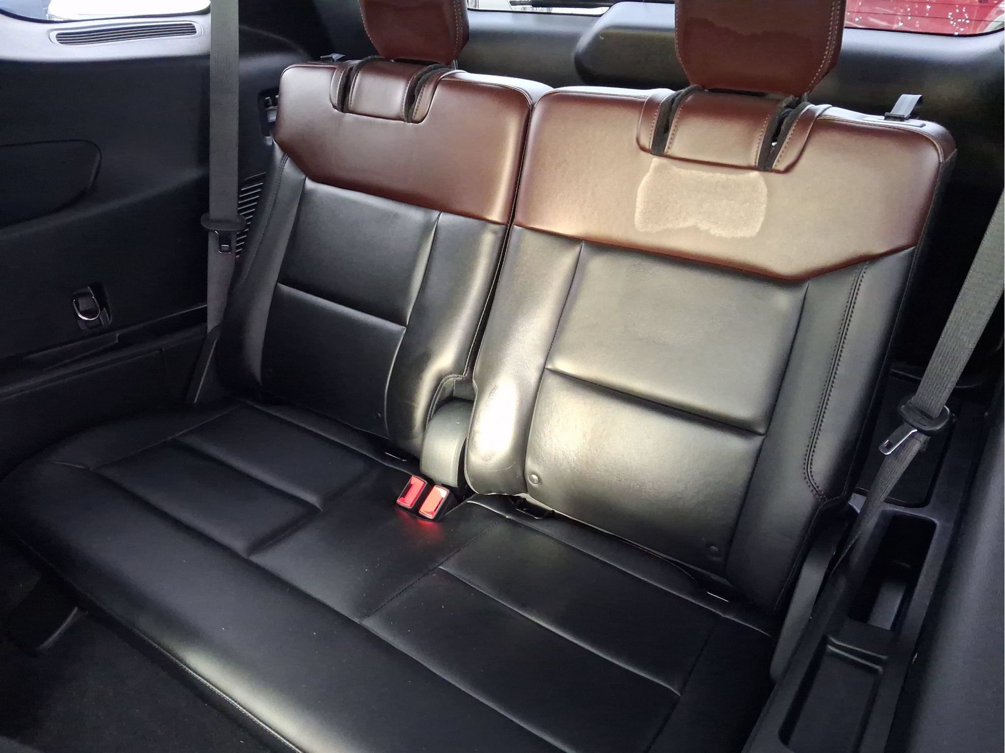Used 2020 Ford Explorer Platinum AWD/4WD image 23