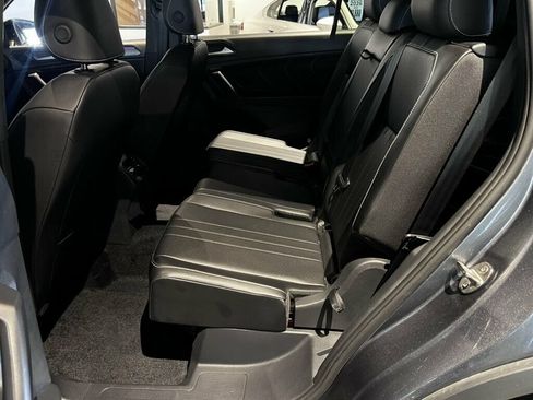Used 2024 Volkswagen Tiguan SE R-Line FWD image 15
