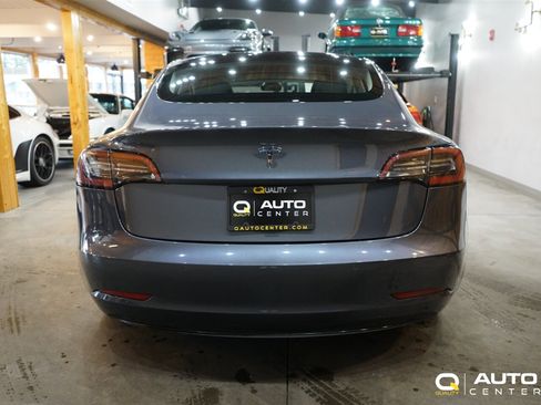 Used 2021 Tesla Model 3 Standard Range Plus image 5