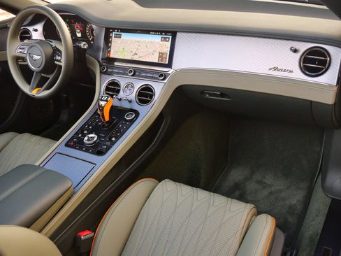 New 2026 Bentley Continental GTC AWD/4WD image 2