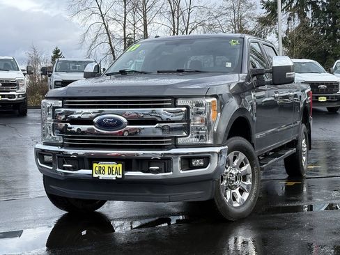 Used 2017 Ford F350 Lariat w/ Chrome Package image 1
