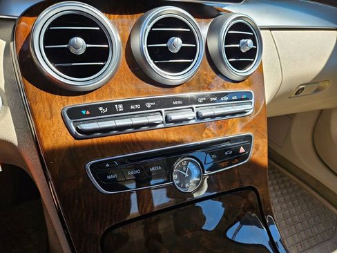 Used 2015 Mercedes-Benz C 300 C 300 4MATIC image 21