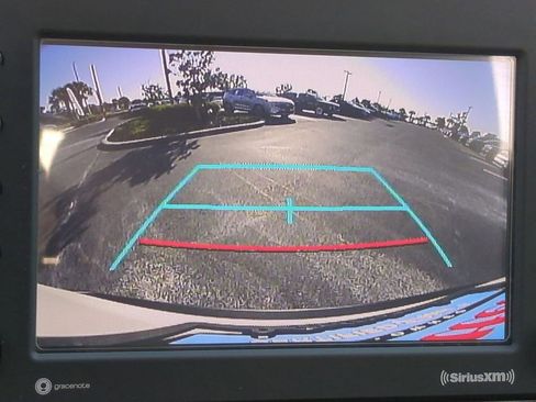 Used 2022 Toyota RAV4 XLE Premium image 22