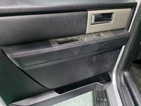 Used 2017 Ford Expedition EL Limited image 19