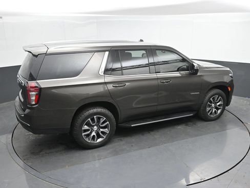 Used 2021 Chevrolet Tahoe LT AWD/4WD image 34
