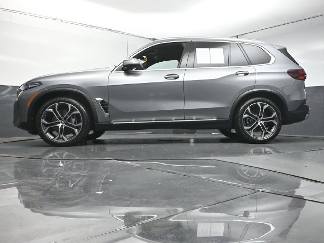 Used 2026 BMW X5 xDrive40i w/ Climate Comfort Package AWD/4WD image 38