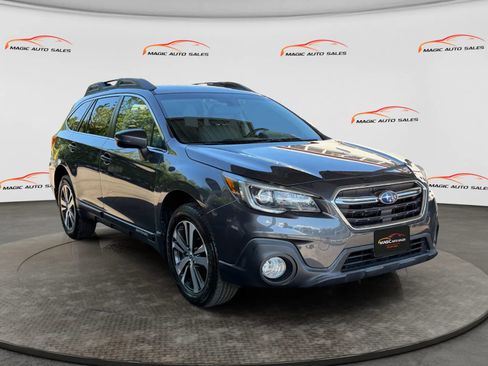 Used 2018 Subaru Outback 2.5i Limited AWD/4WD image 5