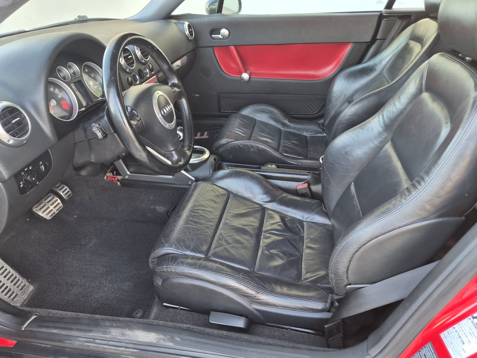 Used 2004 Audi TT 1.8T FWD image 11