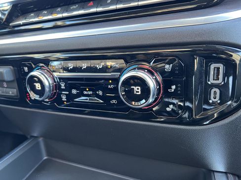 New 2026 GMC Sierra 1500 SLT w/ SLT Premium Plus Package image 35