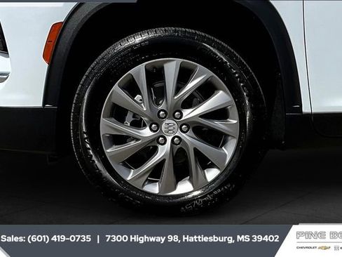 New 2026 Buick Enclave Preferred w/ Power Package image 5