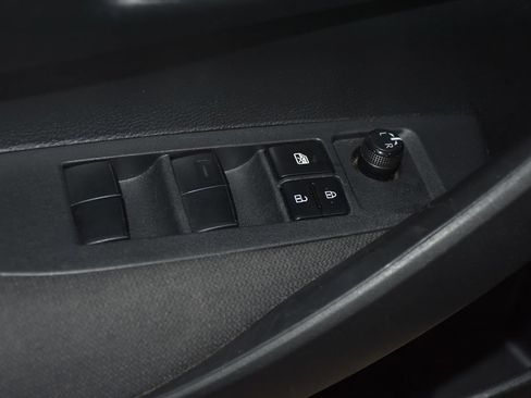 Used 2024 Toyota Corolla LE FWD image 21