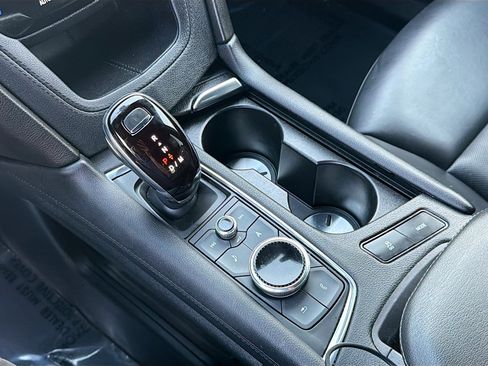 Used 2021 Cadillac XT6 Premium Luxury image 30