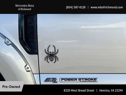 Used 2022 Ford F250 Lariat w/ Black Appearance Package image 11