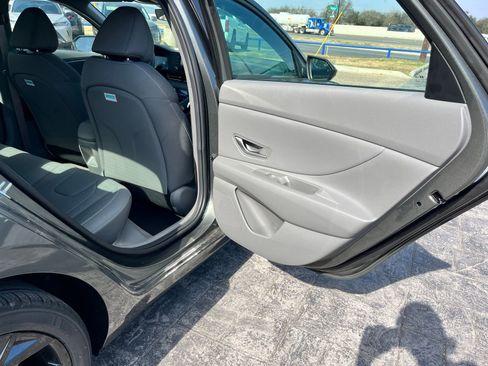 New 2026 Hyundai Elantra Sport FWD image 19