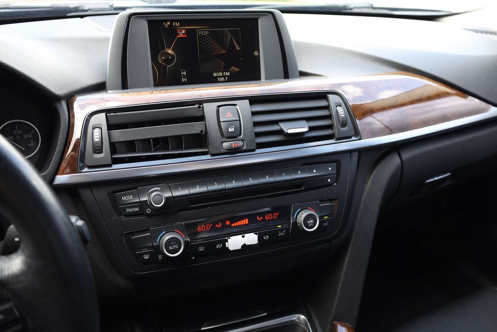 Used 2015 BMW 328i Sedan RWD image 15