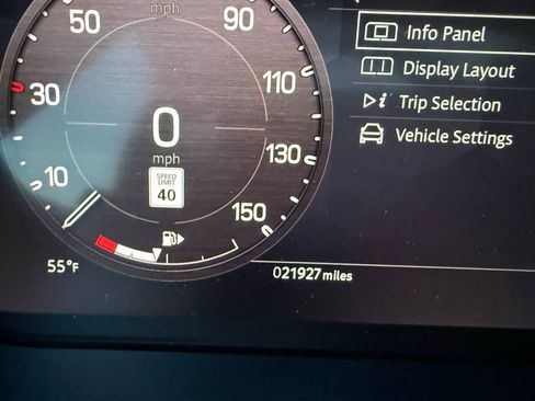 Used 2023 Land Rover Defender 110 X-Dynamic SE image 34