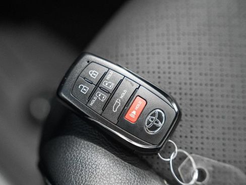 New 2026 Toyota Sienna Platinum AWD/4WD image 47