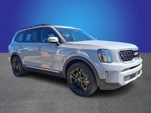 Used 2023 Kia Telluride EX X-Line AWD/4WD image 3