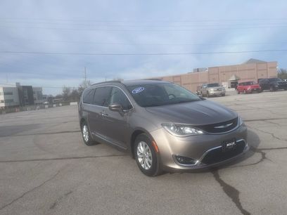 Used 2017 Chrysler Pacifica Touring-L