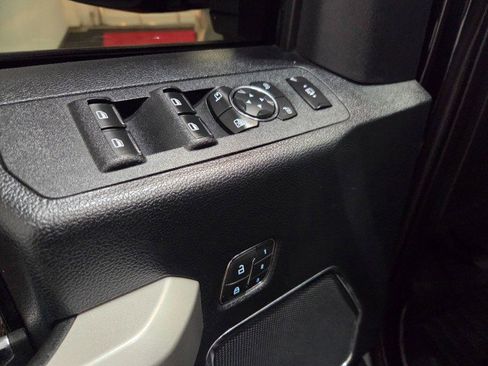 Used 2019 Ford F250 Lariat w/ Lariat Ultimate Package image 35