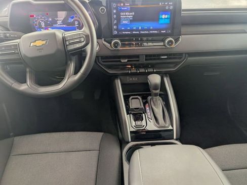 Certified 2024 Chevrolet Colorado W/T w/ WT Convenience Package II image 24