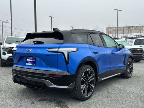 New 2026 Chevrolet Blazer EV SS image 3