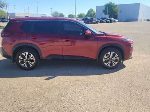 Certified 2023 Nissan Rogue SV FWD image 5