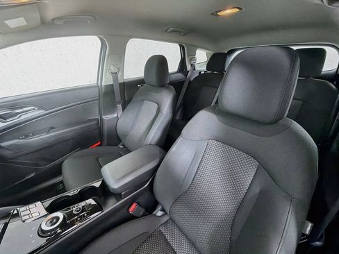 Used 2023 Kia Sportage LX AWD/4WD image 20