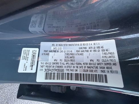Used 2023 MAZDA MAZDA3 s FWD image 49