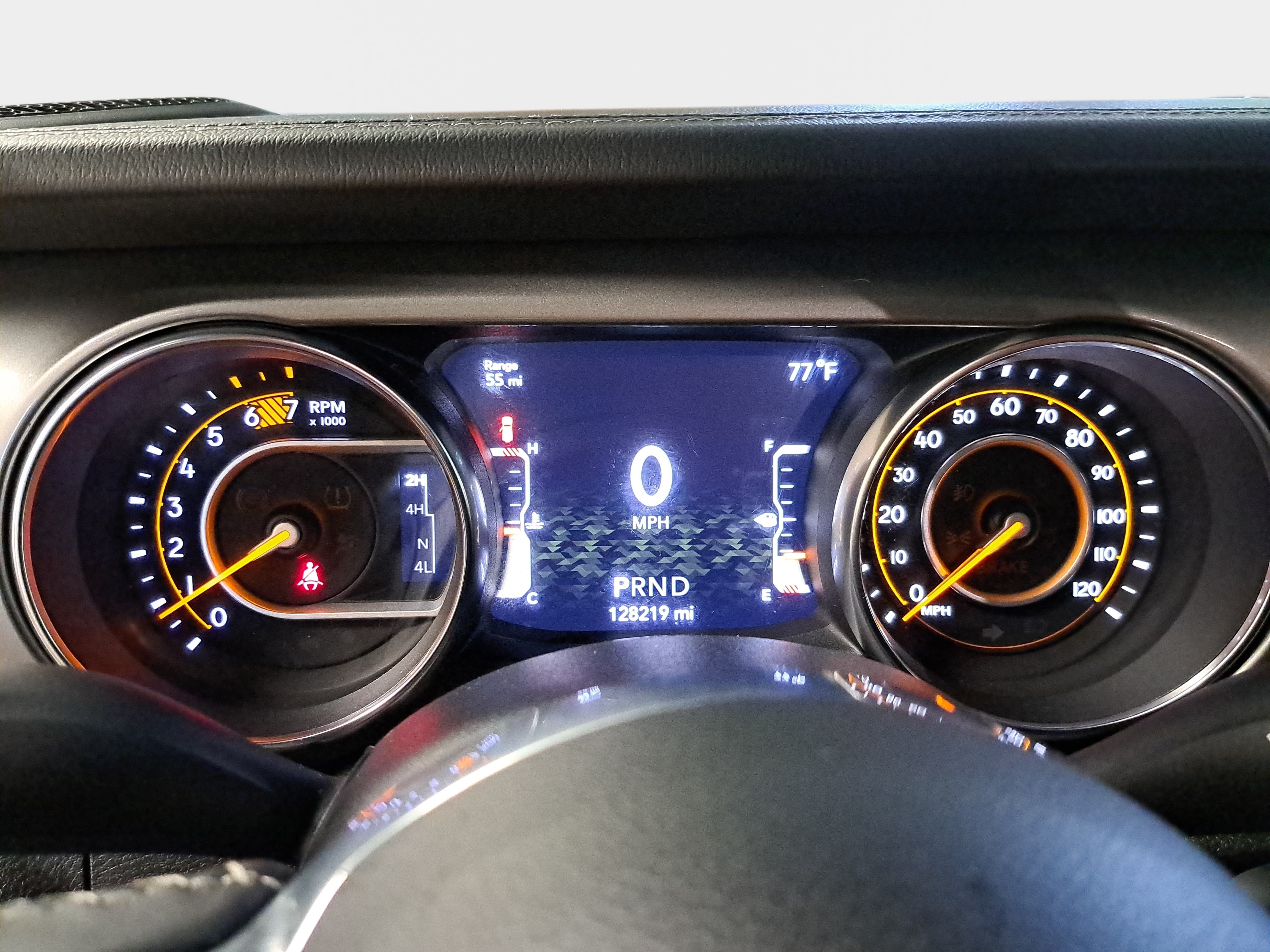 Used 2020 Jeep Wrangler Unlimited Sahara AWD/4WD image 18