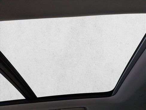 Certified 2025 Volvo XC90 B6 Plus w/ Protection Package Premier image 21