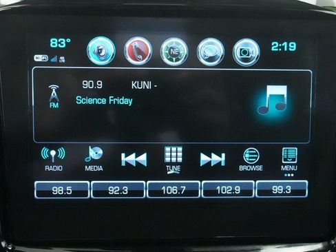Used 2019 Chevrolet Traverse LT w/ LT Premium Package AWD/4WD image 39