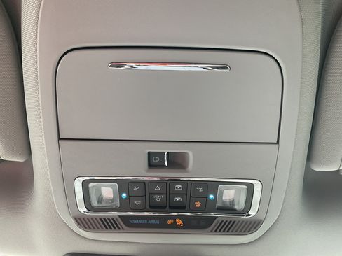 Used 2022 Ford F150 Lariat w/ Equipment Group 502A High AWD/4WD image 38