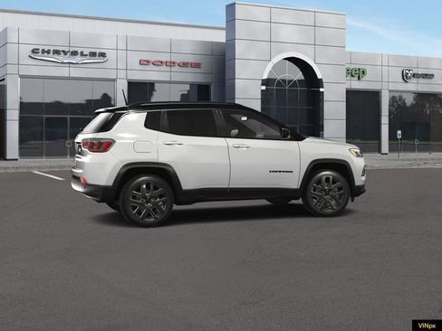 New 2026 Jeep Compass Limited AWD/4WD image 15