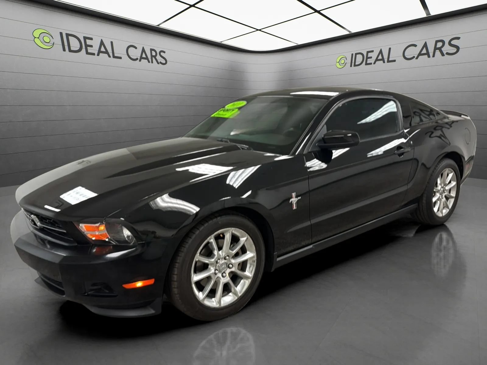 Used 2011 Ford Mustang Premium w/ 202A Rapid Spec Order Code RWD image 1