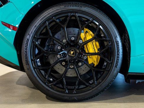 Used 2023 Lamborghini Huracan Tecnica RWD image 24