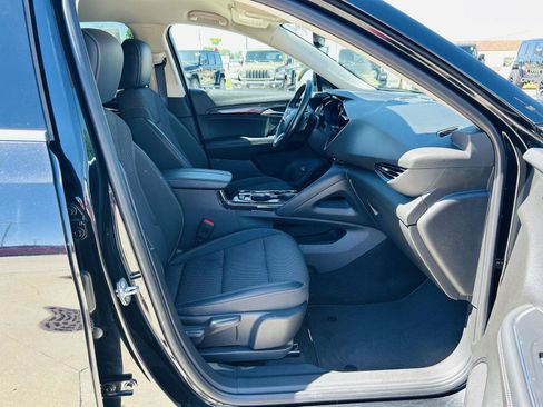 Used 2022 Buick Envision Preferred FWD image 32
