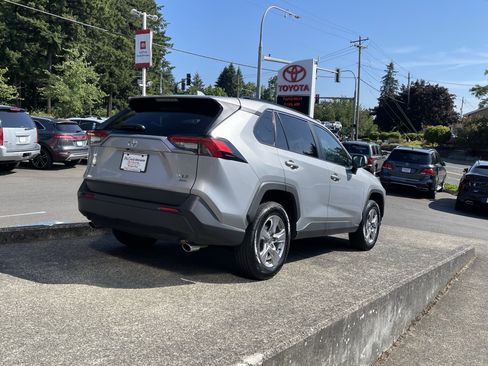Certified 2025 Toyota RAV4 XLE AWD/4WD image 7