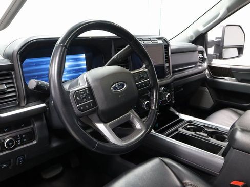 Certified 2024 Ford F250 Lariat w/ Lariat Ultimate Package image 26