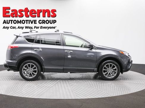 Used 2018 Toyota RAV4 Limited image 4