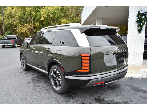 New 2026 Hyundai Palisade Limited image 3