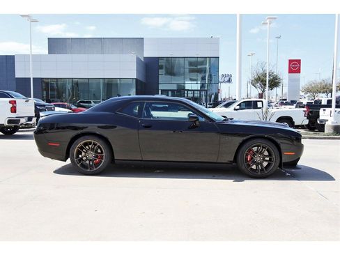 Used 2023 Dodge Challenger SRT Hellcat image 7